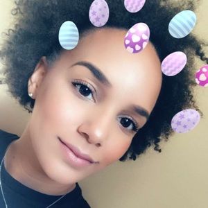 Meet your Posher, Kendra